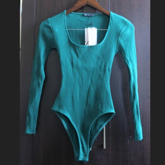 Zara Tops - NTW Ribbed Green Square Neck Bodysuit.